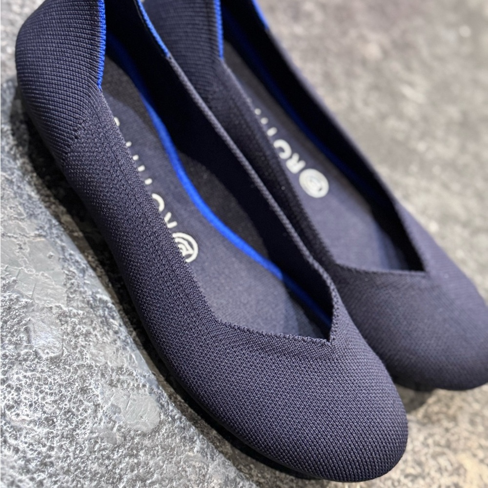 Women's Rothy’s Navy Blue Flats